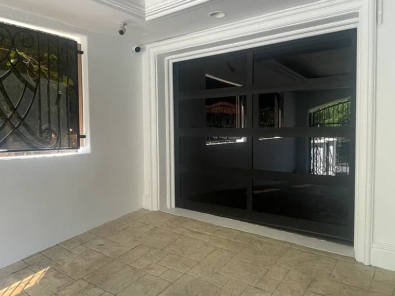 1455 N Robmar Dr — Photo 18