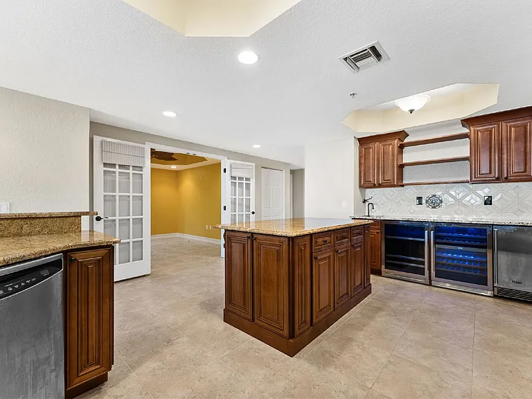 480 Sail Ln #204 — Photo 10