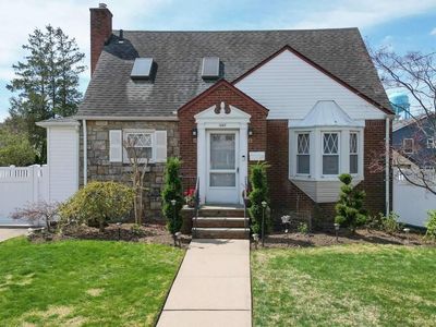 1067 Hancock Avenue, Franklin Square, NY, 11010