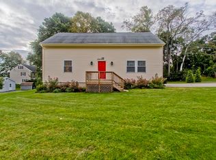6 E Alford St, Pittsfield, MA 01201