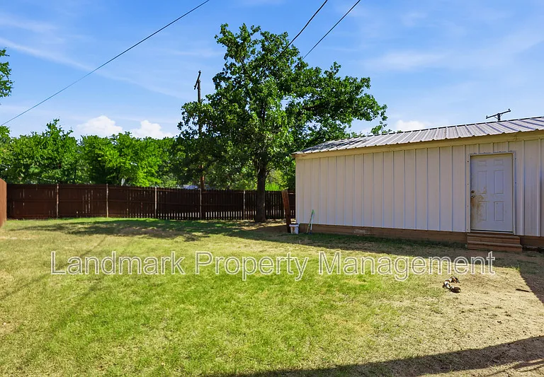 6720 Dick Price Rd — Photo 24