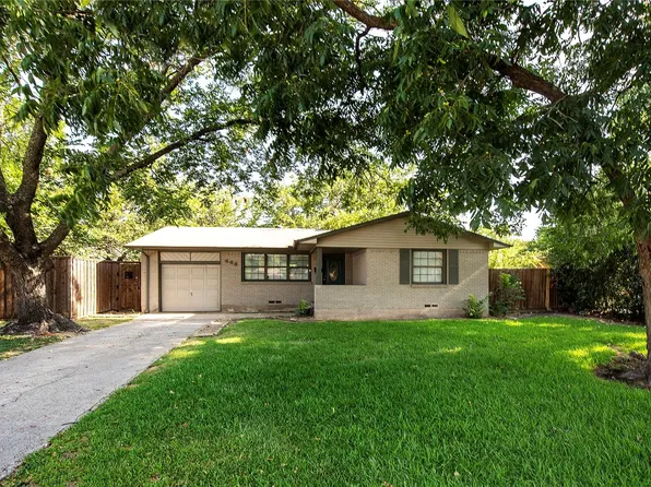 444 Lynn St, Richardson, TX 75080