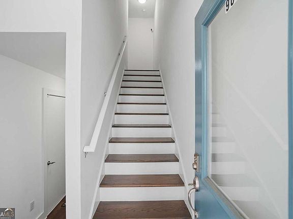 4th image of 962 Moda Dr