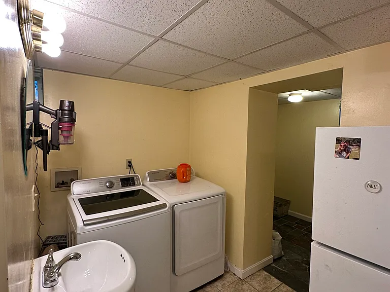 81 Academy Hill Rd #81 — Photo 8