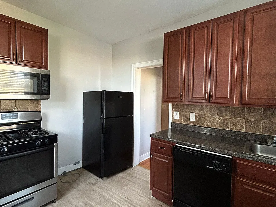 5008 Palisade Ave #D4
