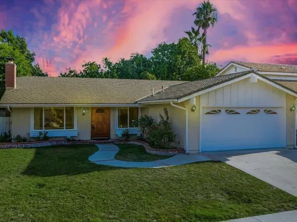 2256 Hollowpark Ct, Thousand Oaks, CA 91362