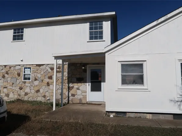 406 N Denny St Unit B, Howe, TX 75459
