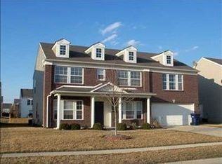 10390 Bicknell Cir, Fishers, IN 46038