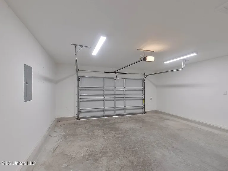 11502 Camden Court Cir — Photo 18