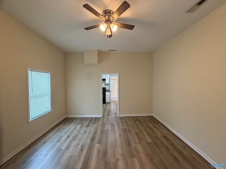 1603 Grant St SE — Photo 5