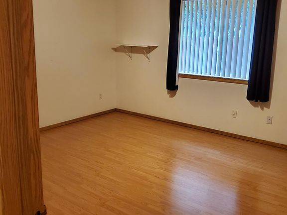 2nd image of 19025 SE 12th Way
