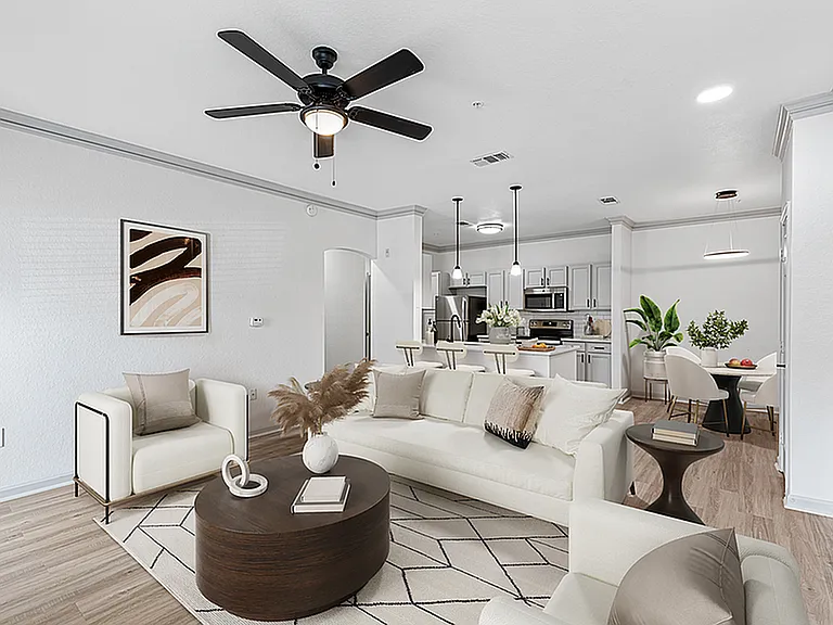 Halston World Gateway Apartment Homes — Photo 30