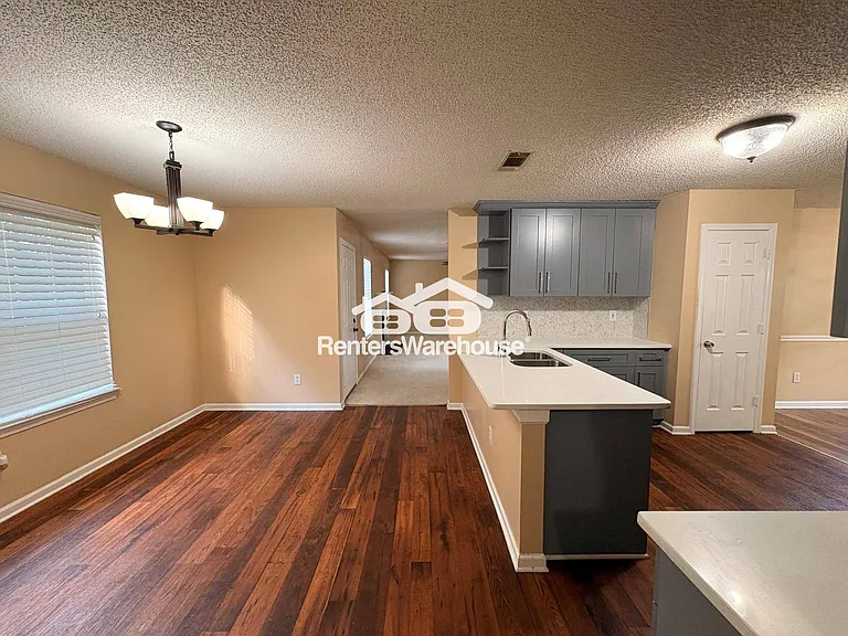 1576 Rogers Crossing Dr — Photo 11