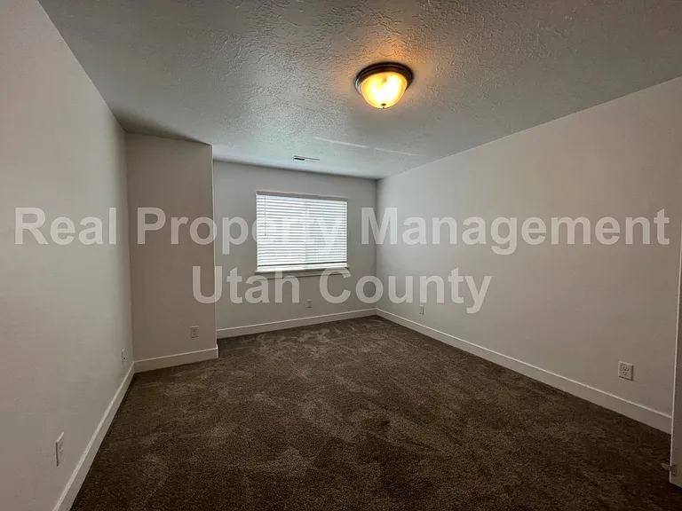 10863 N Sandstone Way — Photo 21
