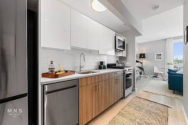 1st image of 800 Flatbush Ave APT 1019