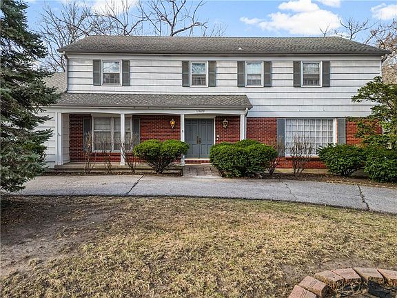 2nd image of 12622 Overbrook Rd