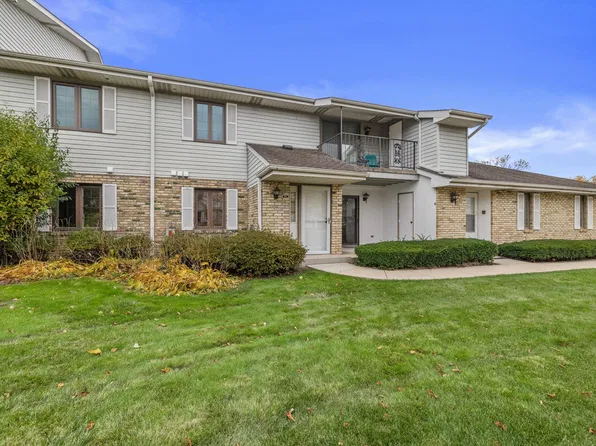 1435 Pheasant Run Dr Unit 101, Racine, WI 53406