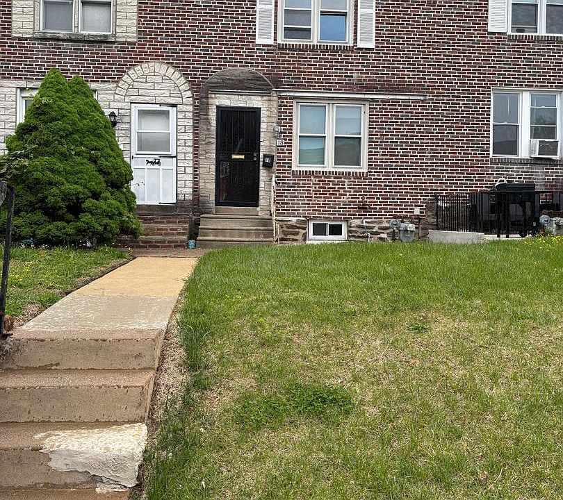 1st image of 18 Southridge Rd