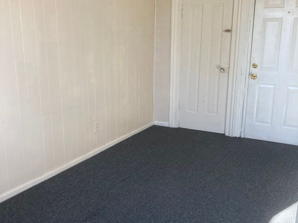 (undisclosed Address)