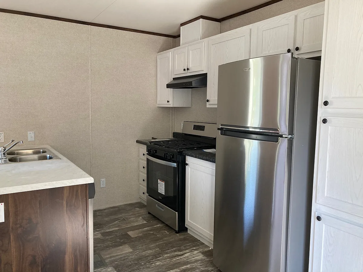 Building Photo - 6025 W Panatela Dr