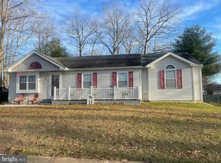 1102 S Beecham Rd, Williamstown, NJ 08094