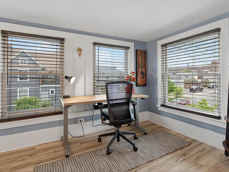 700 Broadway Ave NW #2 — Photo 12