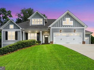 6411 Winter Harbor Dr, Flowery Branch, GA 30542