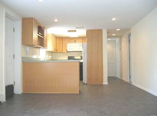 521 East Broadway, Long Beach, NY 11561