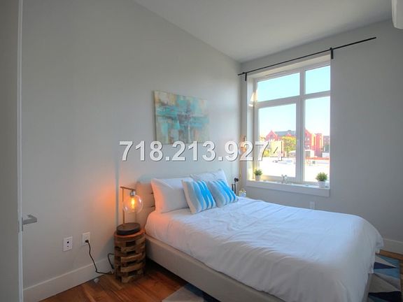 4th image of 1038 Greene Ave #707A