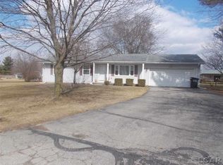 2904 Coral Ct, Tecumseh, MI 49286