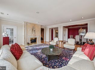 701 Fallsgrove Dr APT 408, Rockville, MD 20850