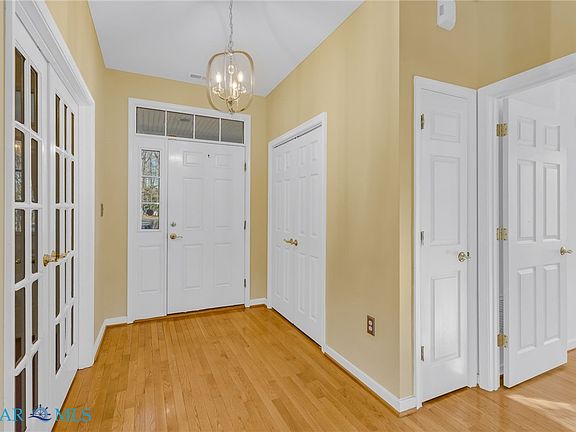 4th image of 784 Middle Gate