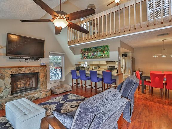 4th image of 5732 Calais Blvd N APT 7