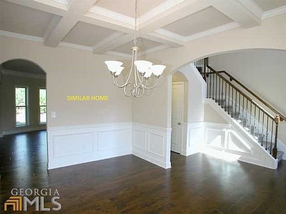 5th image of 329 Cambrian Dr