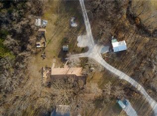 421 S 1st St, Mound City, KS 66056