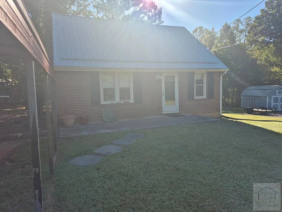 291 Meadowbrook Ln