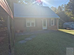 291 Meadowbrook Ln, Martinsville, VA 24112