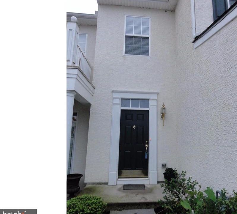 1st image of 419 Wilmore Dr
