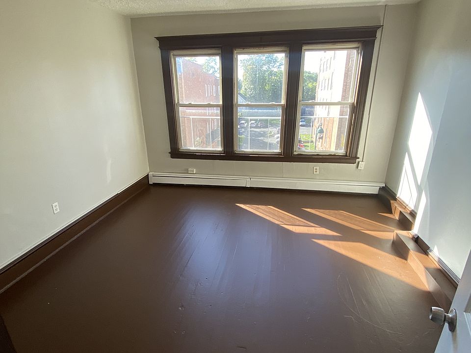 1st image of 844 Park St #10815431
