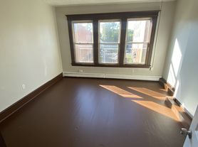 844-850 Parkzoin Street