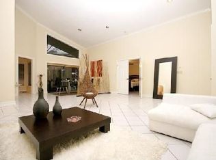 8245 SW 177th Ter, Palmetto Bay, FL 33157