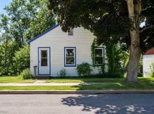 256 Ridge St, Leetonia, OH 44431