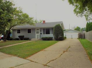 6915 45th Ave, Kenosha, WI 53142