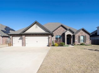 778 Malbec Rd, Springdale, AR 72762