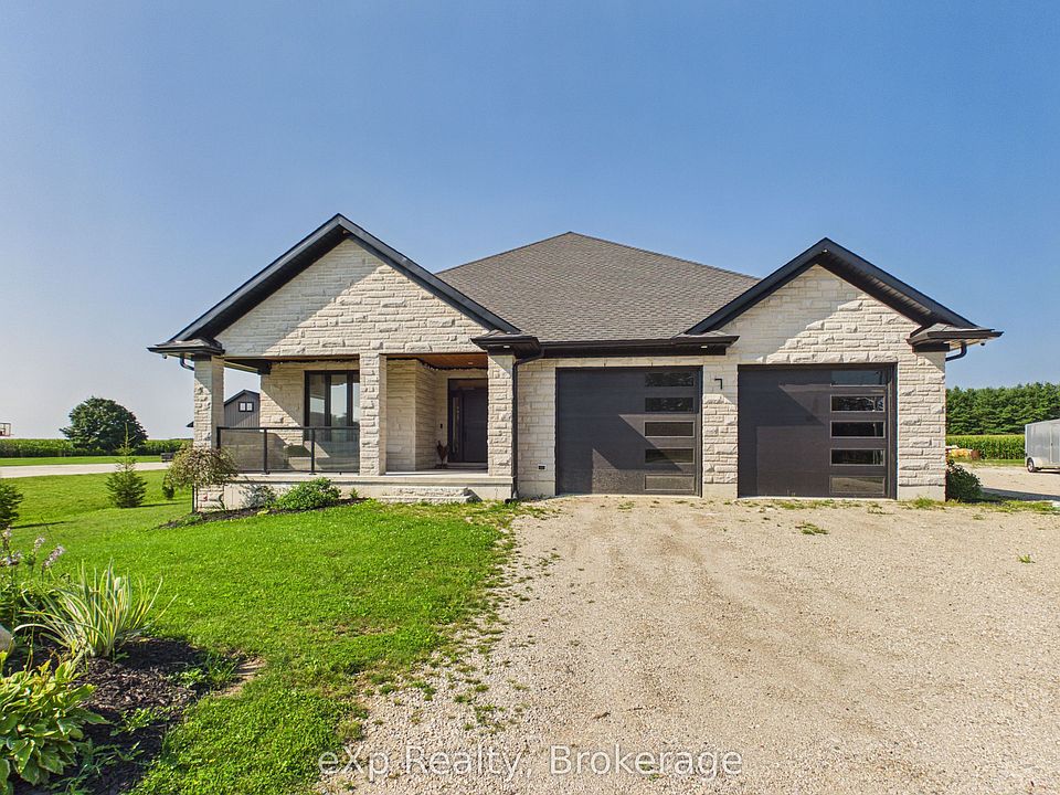 1st image of 7 Weiss Dr