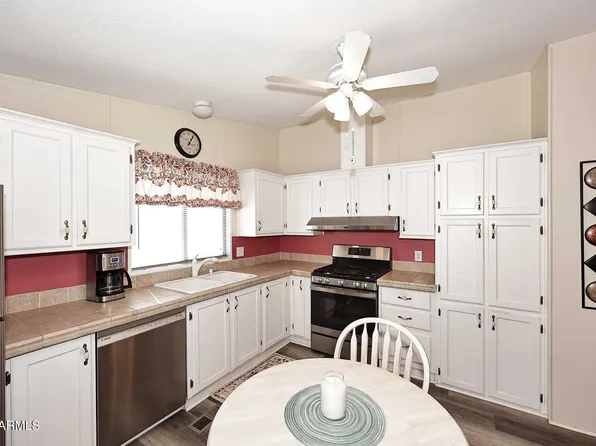 120 N Val Vista Drive #194, Mesa, AZ 85213