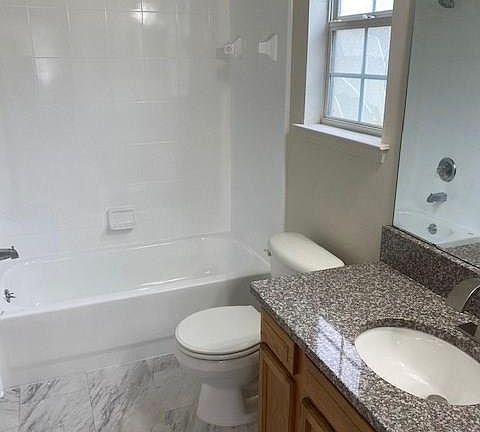 5th image of 3768 NW 26th St