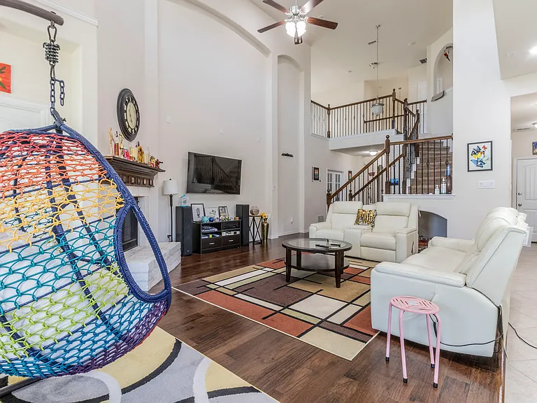1109 Mist Flower Dr — Photo 5