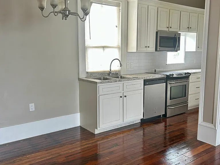 3423 Avenue N N #1 — Photo 6