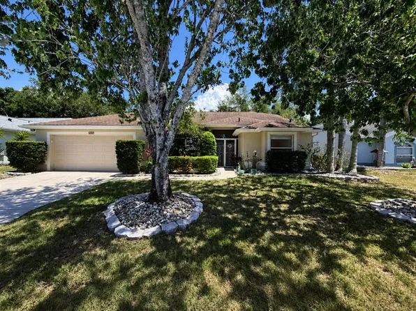 6005 Promenade Ct, Bradenton, FL 34203